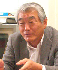 R玁
